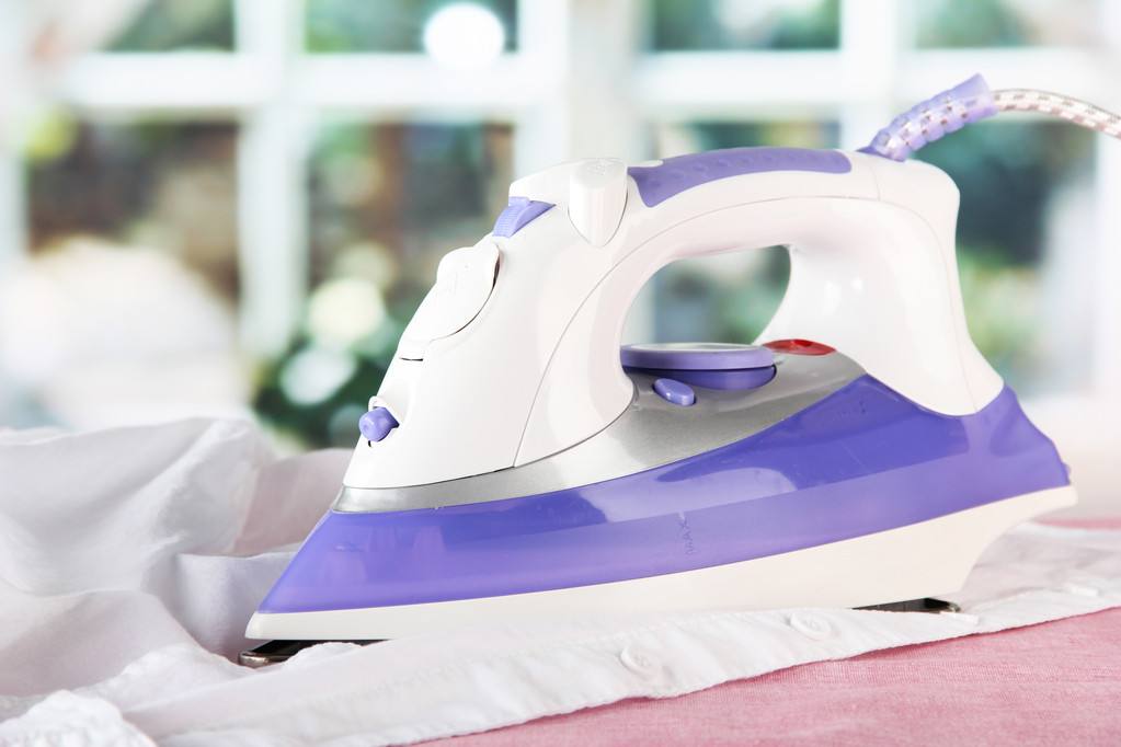 Principle of steam electric iron CIXI WODE TRADE CO., LTD